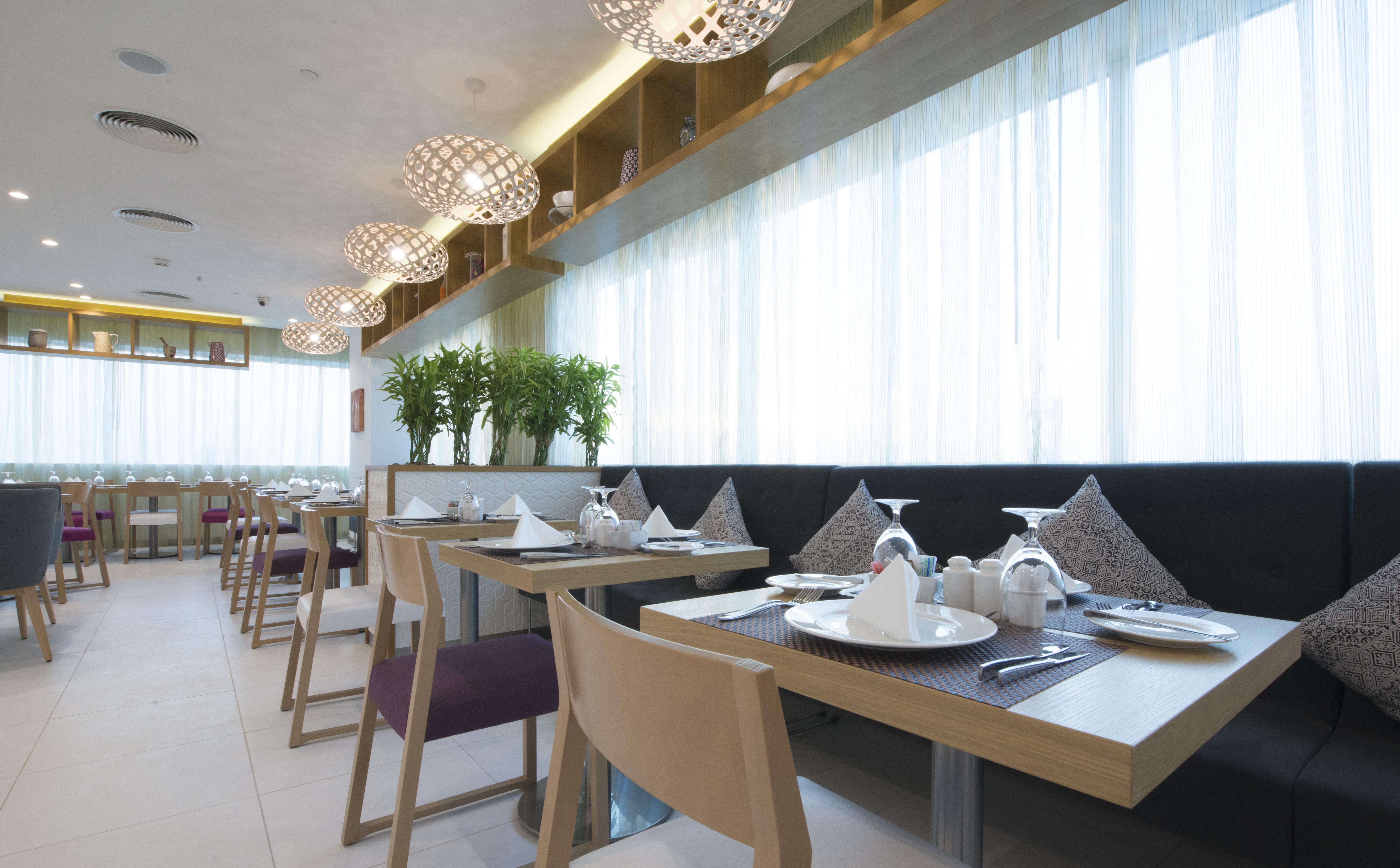 Ibis Styles Manama Diplomatic Area Hotel Buitenkant foto