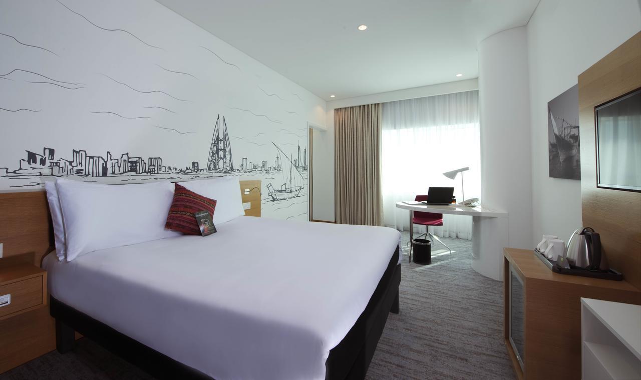 Ibis Styles Manama Diplomatic Area Hotel Buitenkant foto