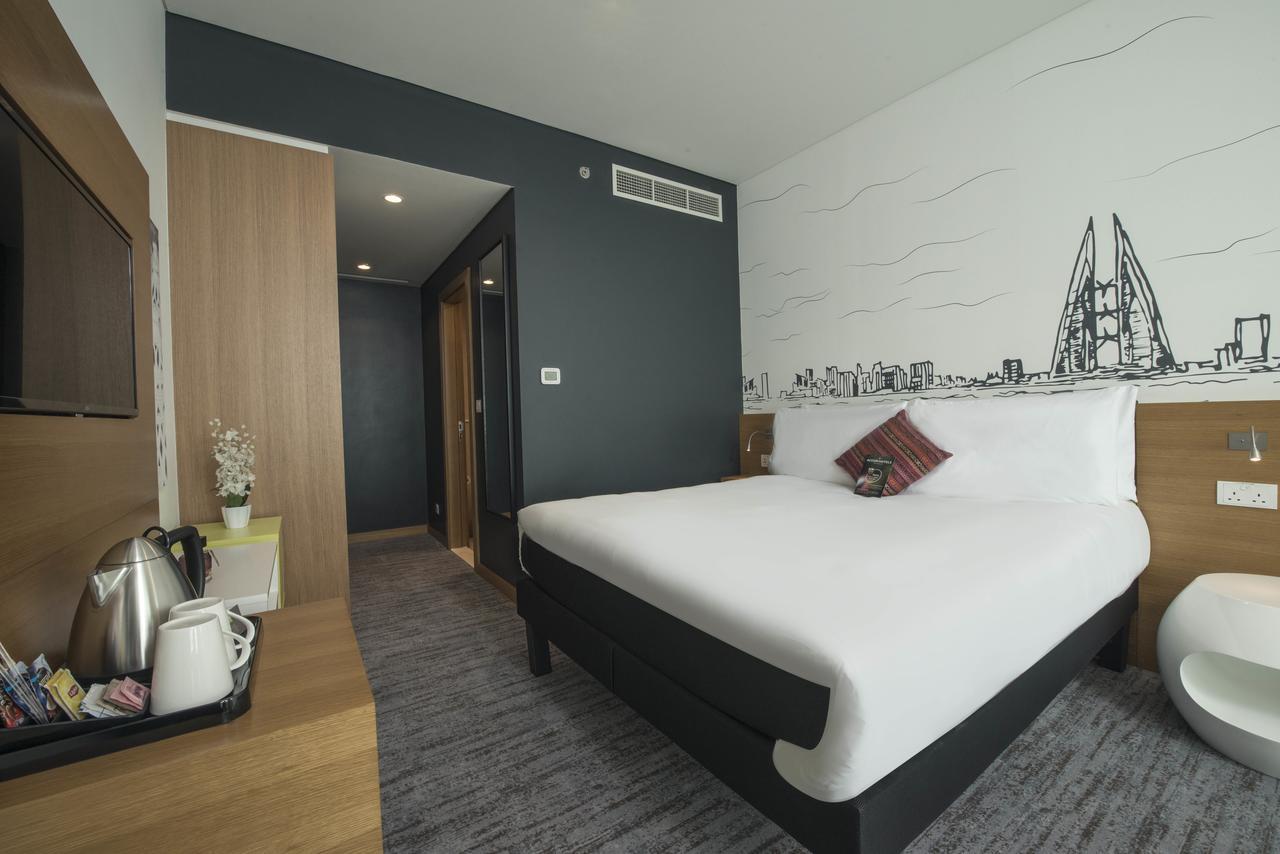 Ibis Styles Manama Diplomatic Area Hotel Buitenkant foto