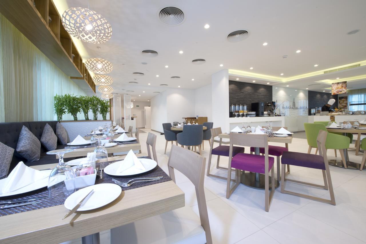 Ibis Styles Manama Diplomatic Area Hotel Buitenkant foto